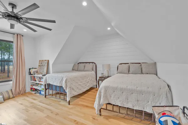 $5,200,000 | 1425 South Harper Street, Laurens, SC 29360