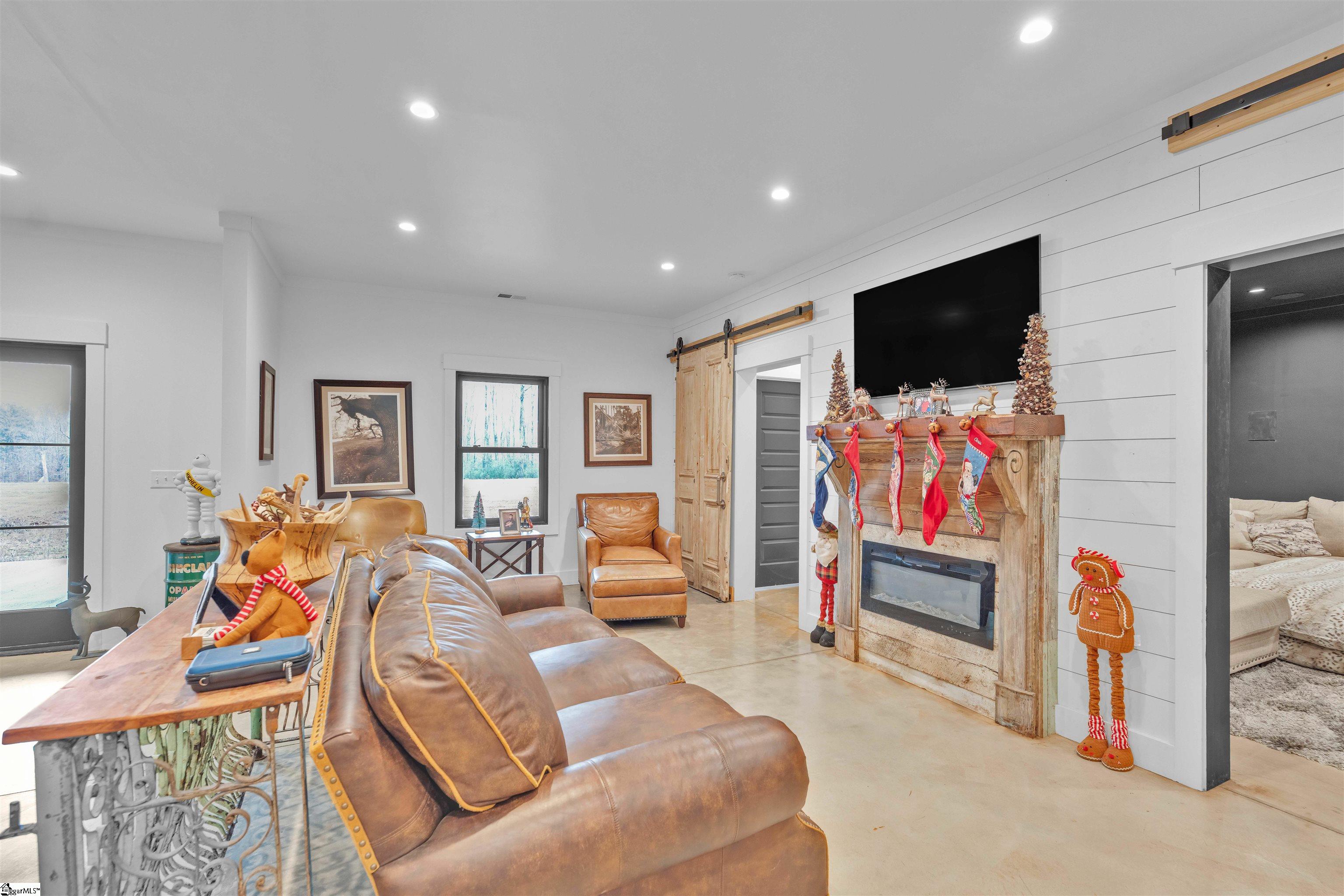 1425 South Harper Street Laurens, SC 29360 - Photo 22 of 50