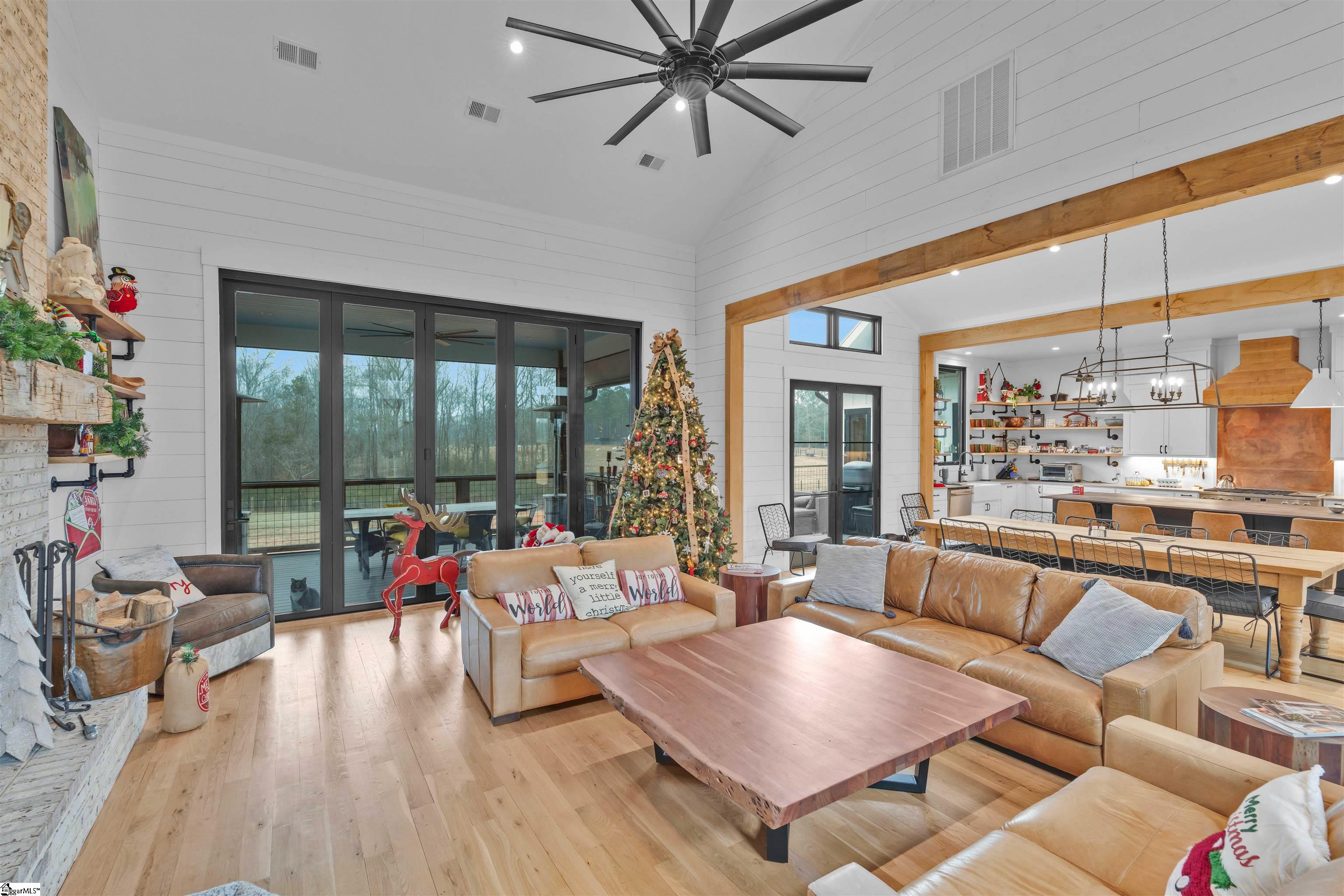 1425 South Harper Street Laurens, SC 29360 - Photo 3 of 50