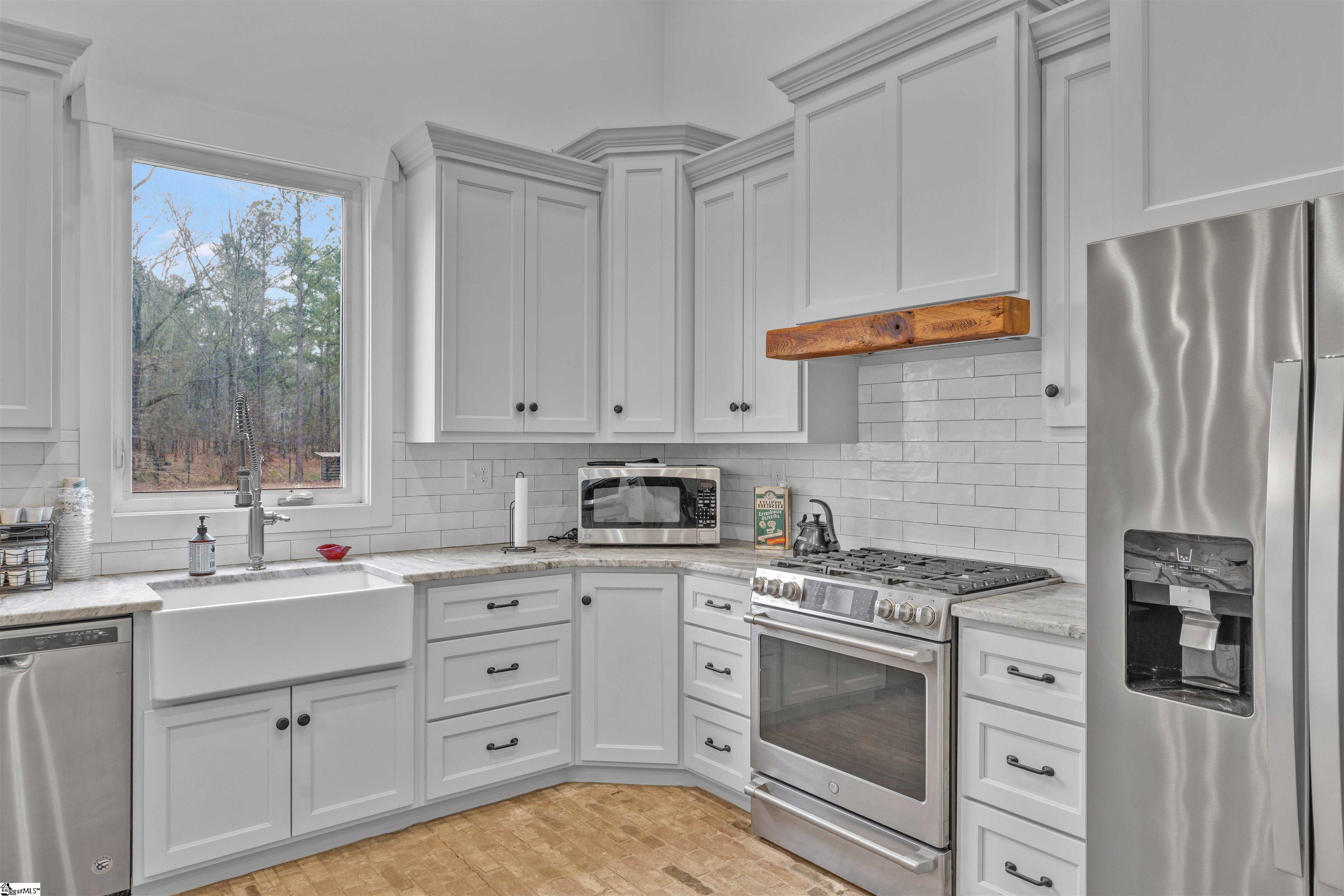 1425 South Harper Street Laurens, SC 29360 - Photo 36 of 50