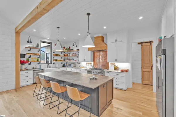 $5,200,000 | 1425 South Harper Street, Laurens, SC 29360