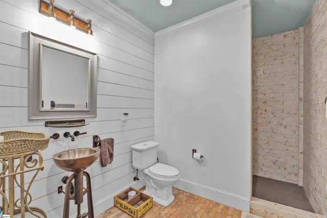 $5,200,000 | 1425 South Harper Street, Laurens, SC 29360