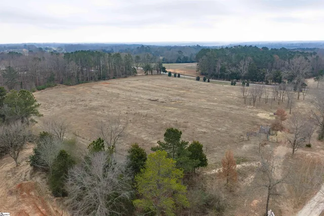 $5,200,000 | 1425 South Harper Street, Laurens, SC 29360