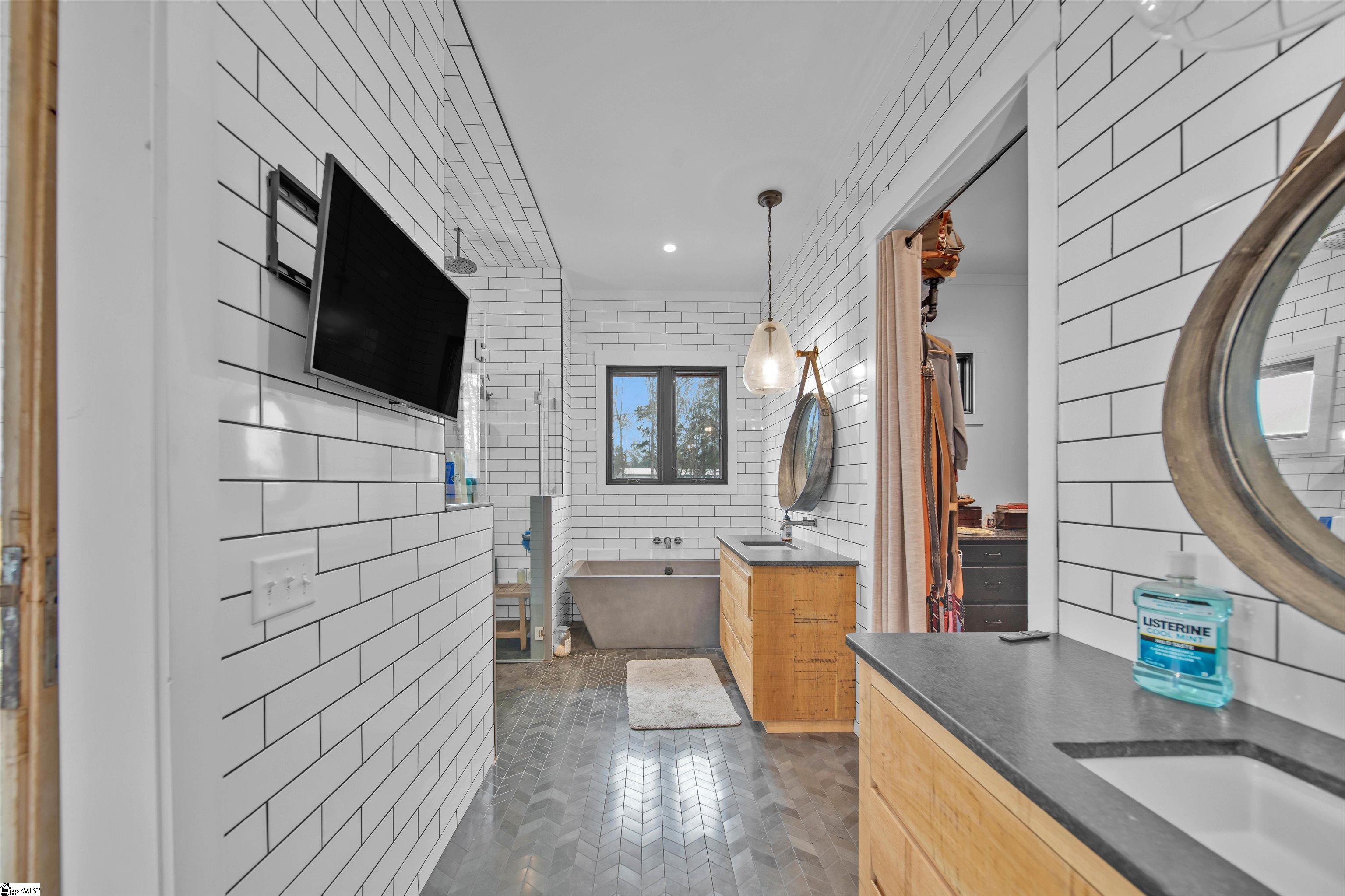 1425 South Harper Street Laurens, SC 29360 - Photo 10 of 50