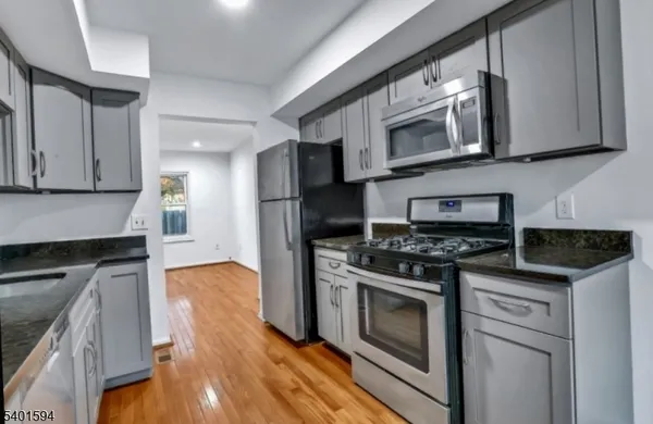 $3,250 | 2 Cory Road, Unit E, Morristown, NJ 07960