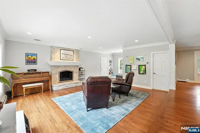 $1,599,000 | 856 Stonewall Court, Franklin Lakes, NJ 07417