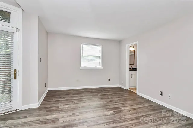 $469,000 | 328 West 6th Street, Unit 2, Charlotte, NC 28202