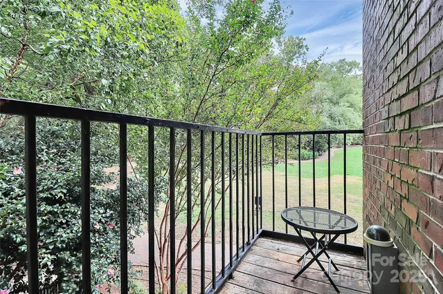 $469,000 | 328 West 6th Street, Unit 2, Charlotte, NC 28202