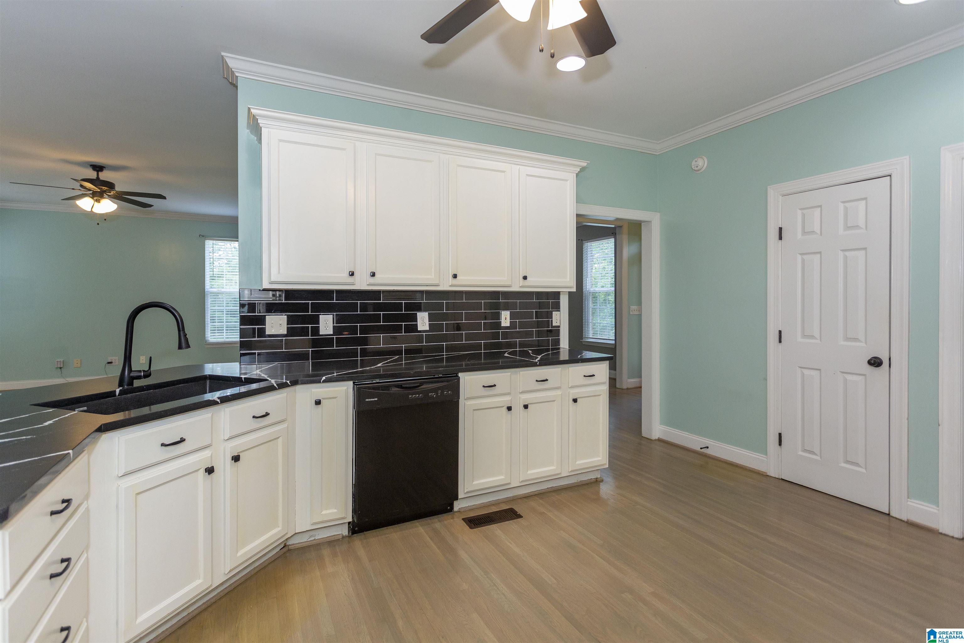 7050 Harpers Dairy Loop Bessemer, AL 35022 - Photo 34 of 73