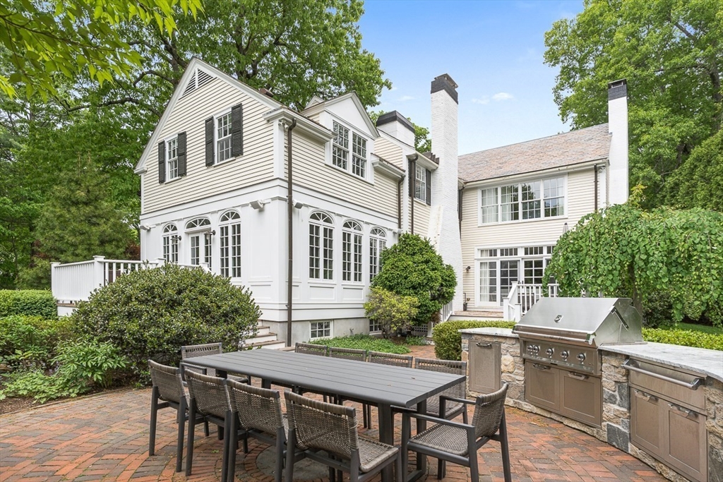 64 Albion Road Wellesley, MA 02481 - Photo 27 of 38