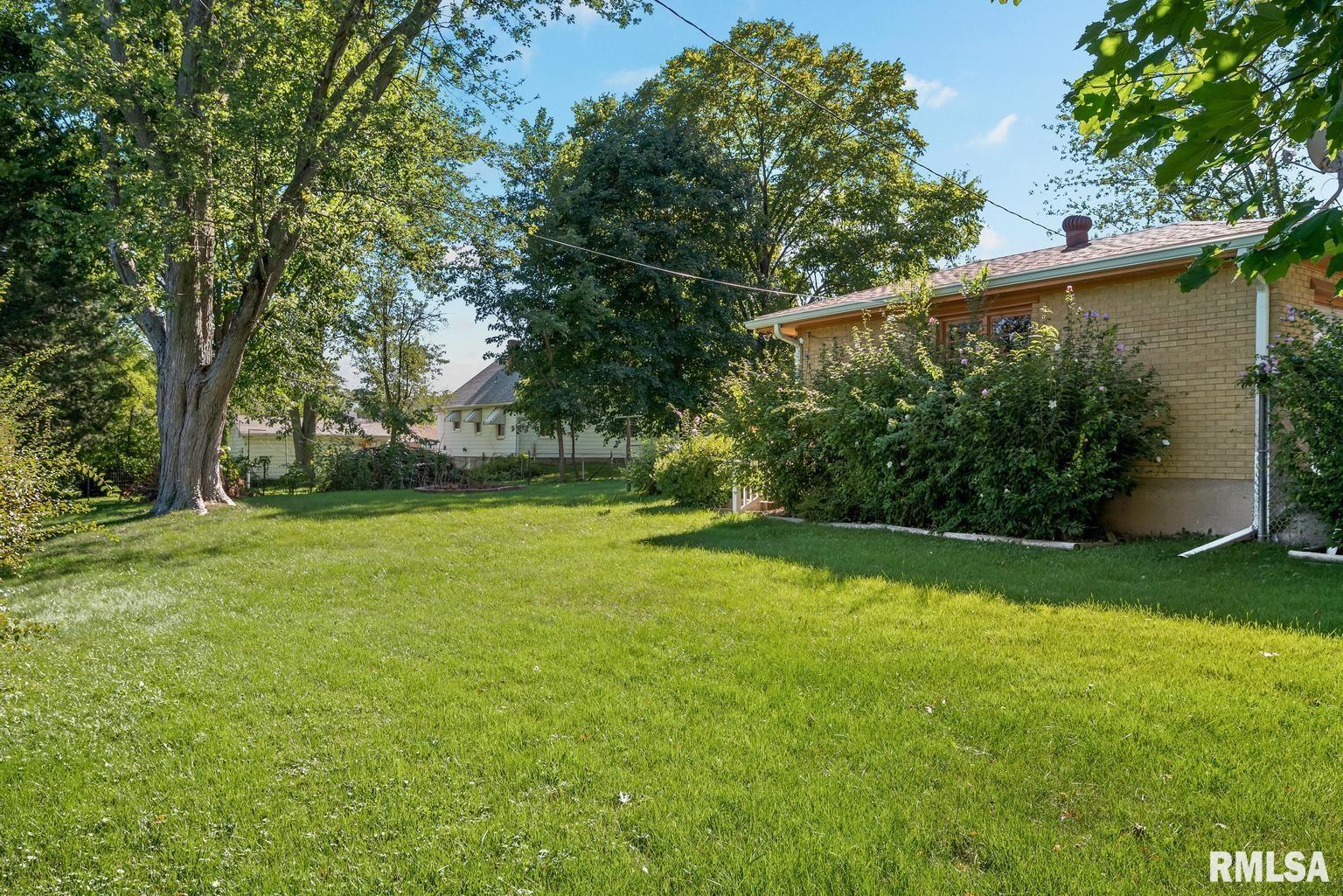 200 Mary Street Washington, IL 61571 - Photo 26 of 26 Gallery Image 26