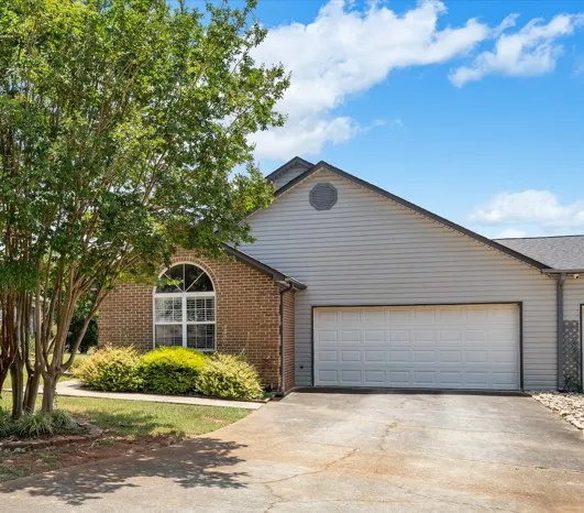 $285,000 | 1010 Cobbs Glen Drive, Anderson, SC 29621