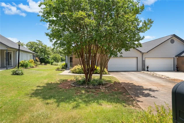 $285,000 | 1010 Cobbs Glen Drive, Anderson, SC 29621