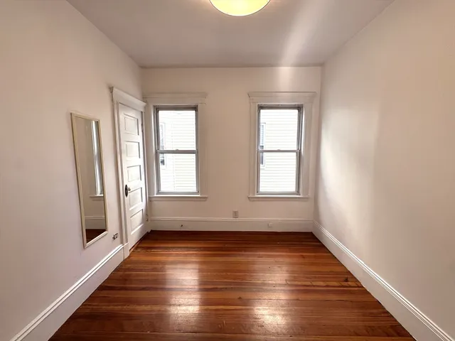 $3,950 | 67 Washburn Avenue, Unit 2, Cambridge, MA 02140