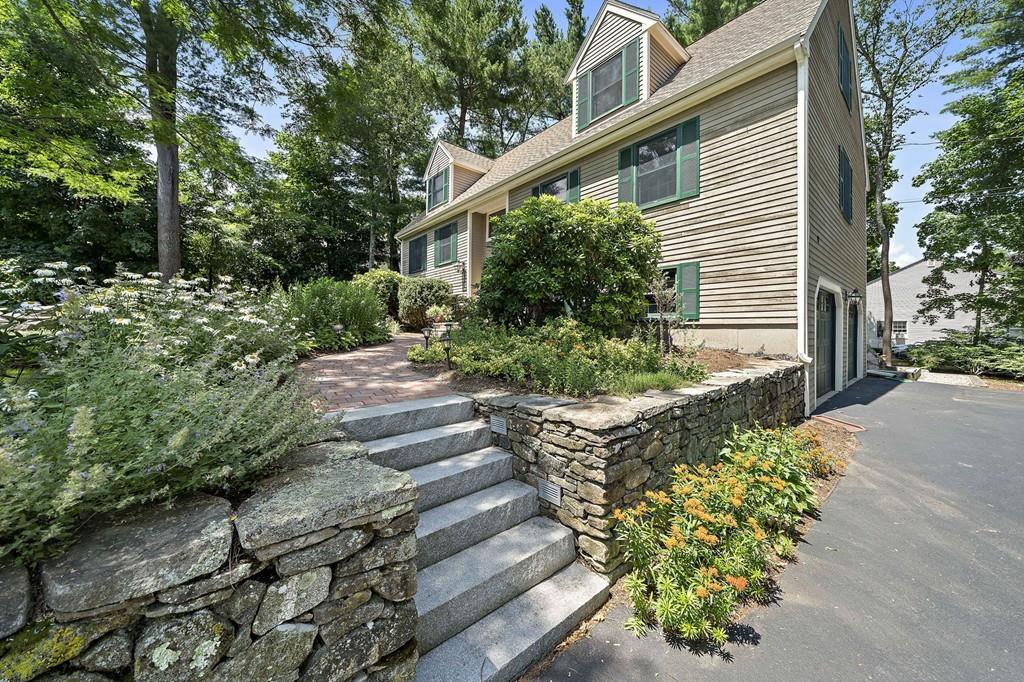 1 Nathaniel Way Canton, MA 02021 - Photo 3 of 29 Gallery Image 3