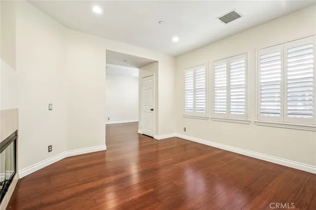 $3,200 | 78 Dovetail, Irvine, CA 92603