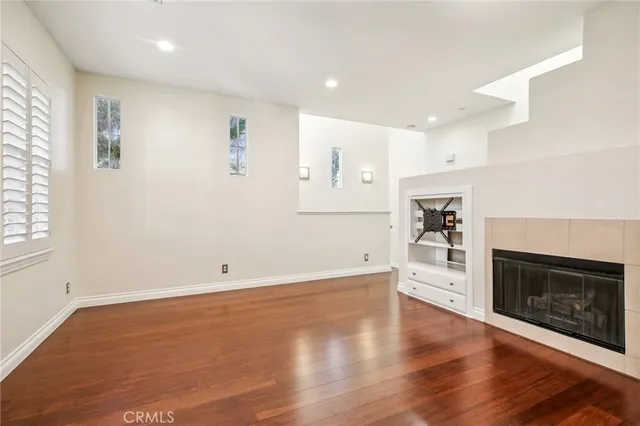 $3,200 | 78 Dovetail, Irvine, CA 92603