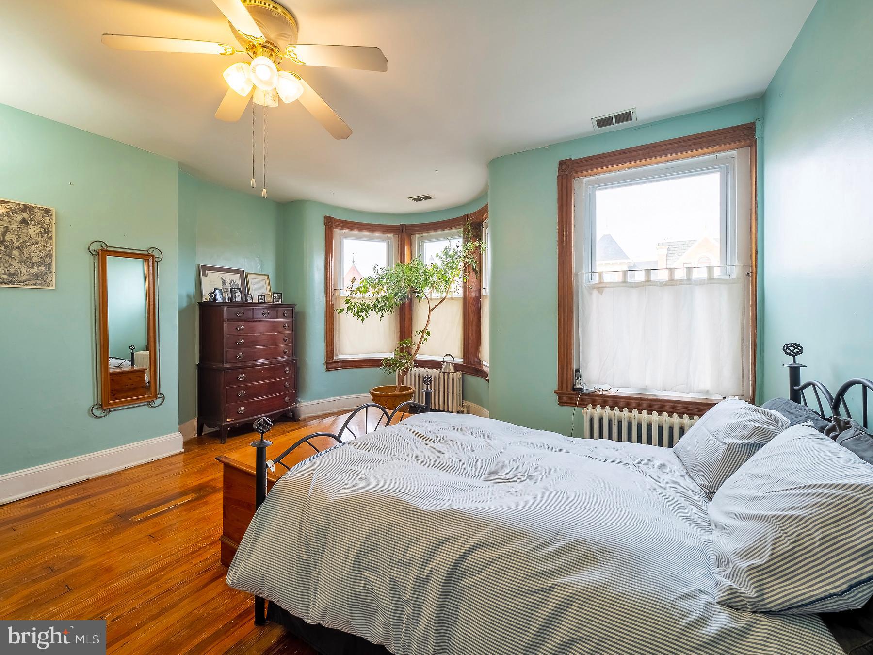 116 U Street Northwest Washington, DC 20001 - Photo 24 of 49 Primary bedroom