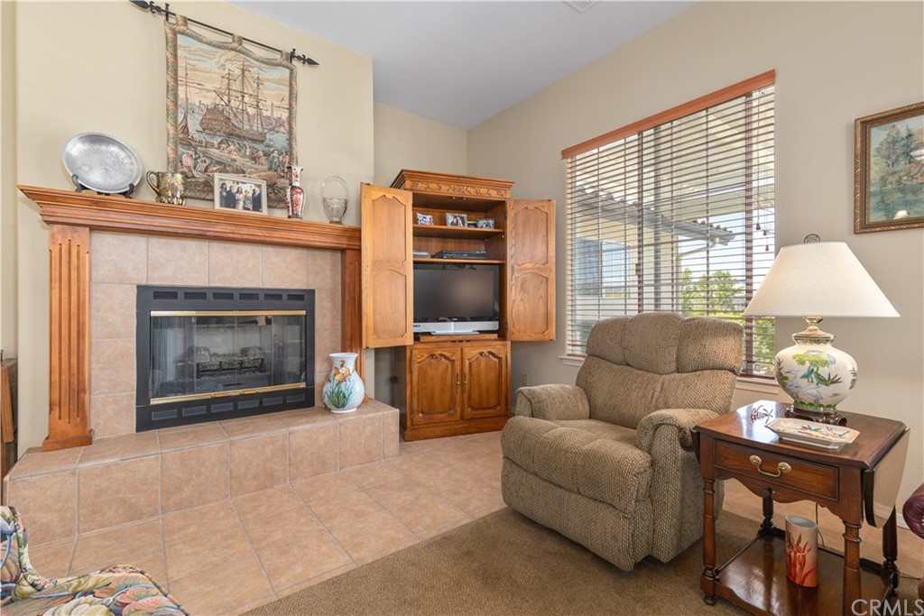 1613 Via Flora Paso Robles, CA 93446 - Photo 27 of 54