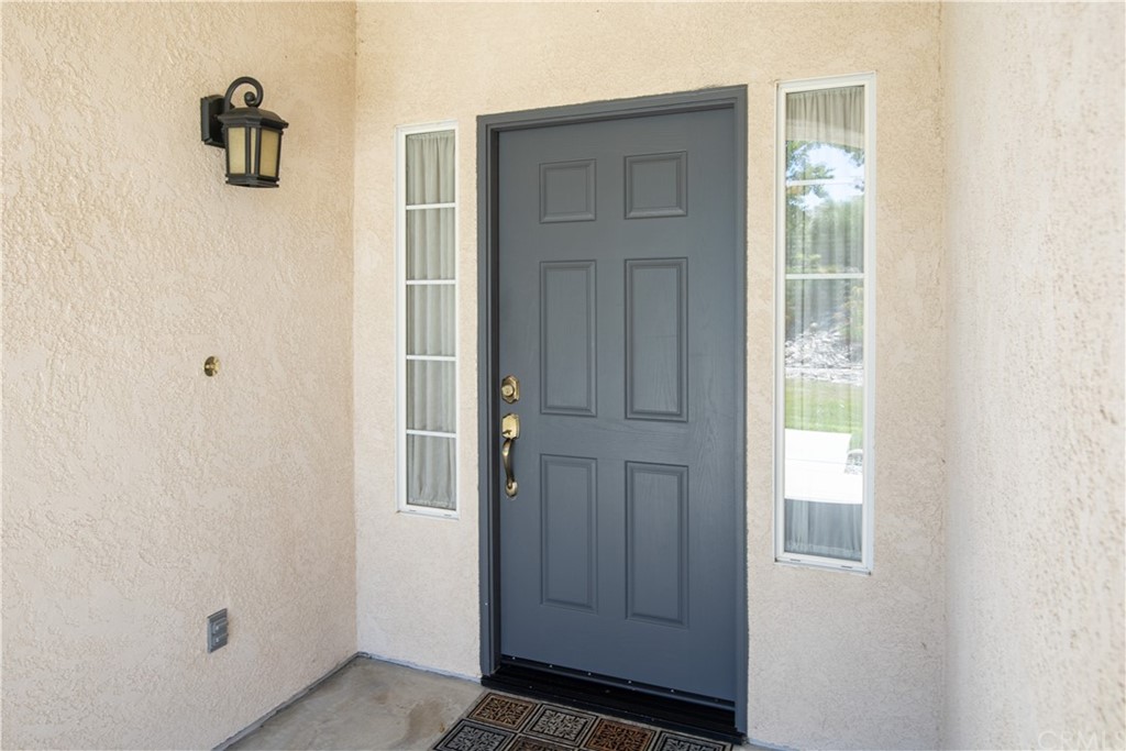 1613 Via Flora Paso Robles, CA 93446 - Photo 6 of 54