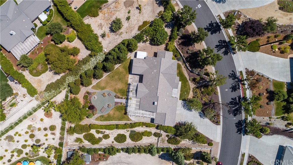 1613 Via Flora Paso Robles, CA 93446 - Photo 53 of 54