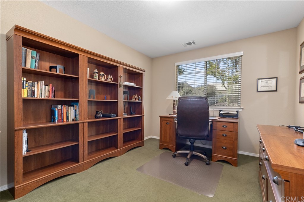 1613 Via Flora Paso Robles, CA 93446 - Photo 9 of 54