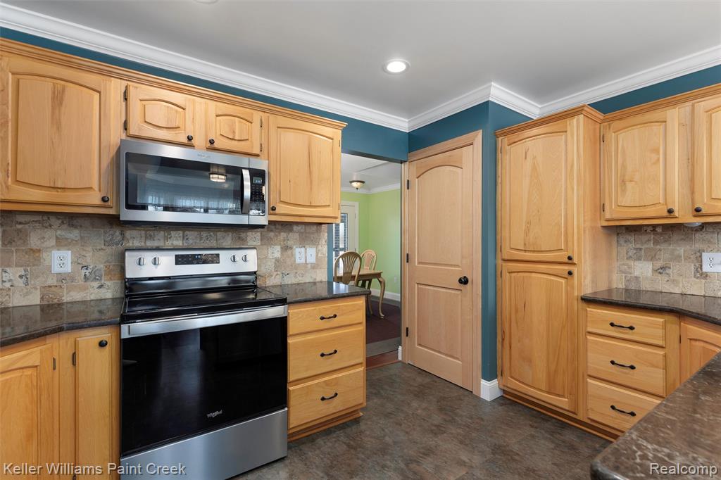15289 Imlay City Road Capac, MI 48014 - Photo 3 of 61