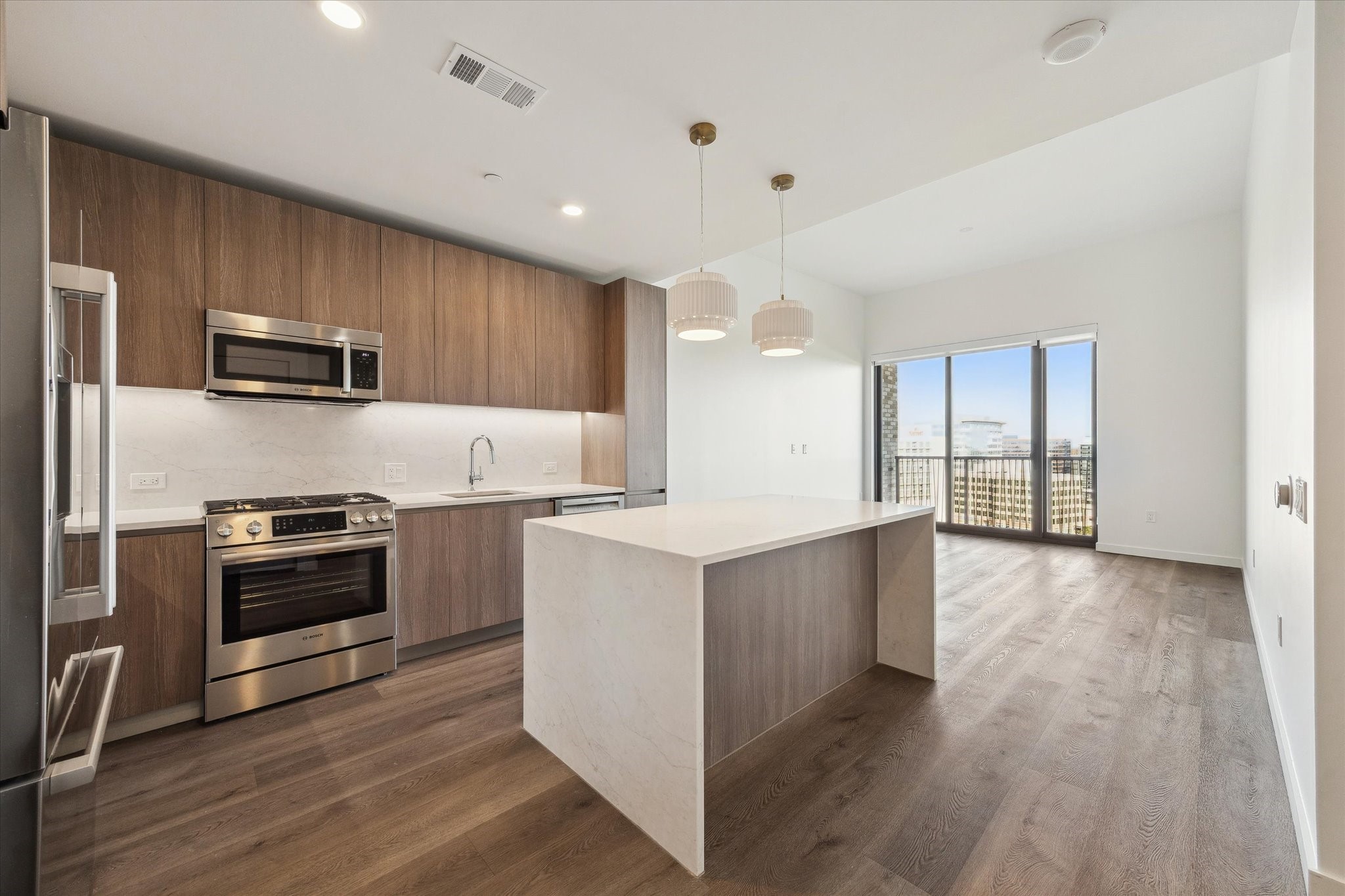 1 Riva Row, Unit 1308 Spring, TX 77380 - Photo 2 of 47