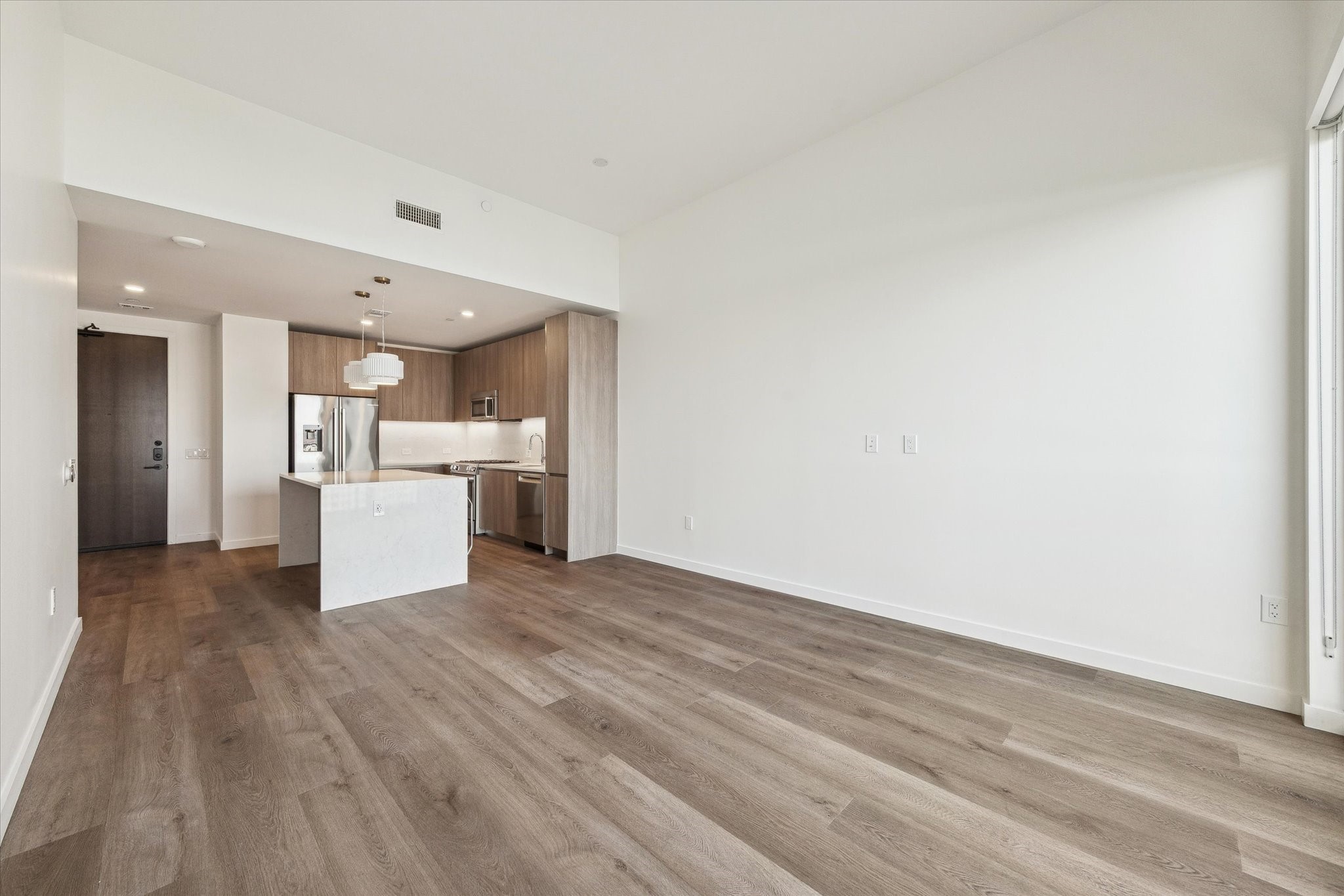 1 Riva Row, Unit 1308 Spring, TX 77380 - Photo 3 of 47