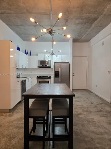 $2,490 | 234 Northeast 3rd Street, Unit 1104, Miami, FL 33132