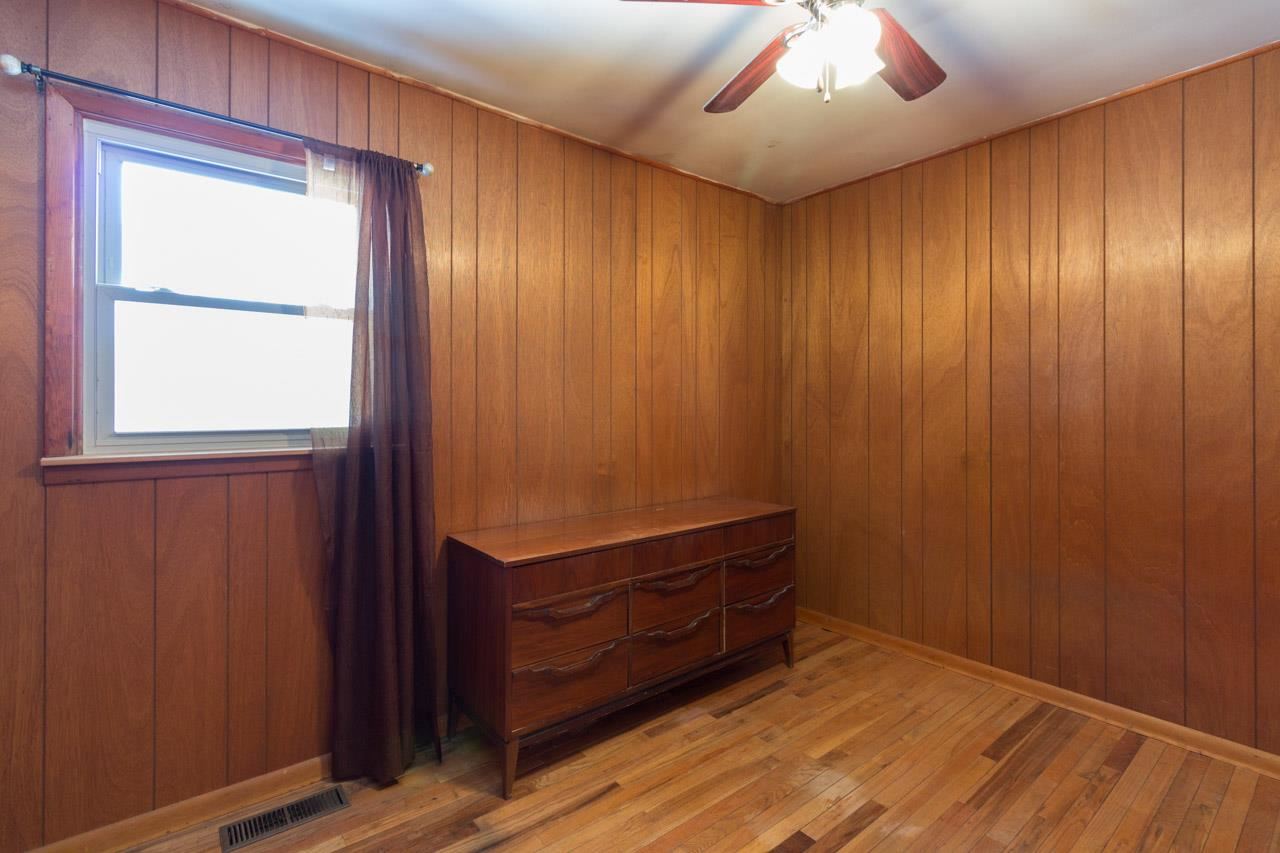 4915 South Dunlap Road Bloomington, IN 47403 - Photo 8 of 17