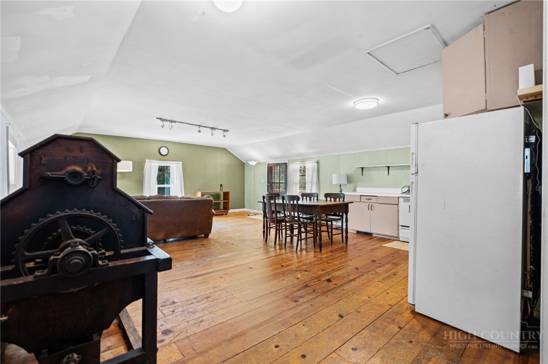 111 Old Mill Road Sugar Grove, NC 28679 - Photo 27 of 47 Gallery Image 27