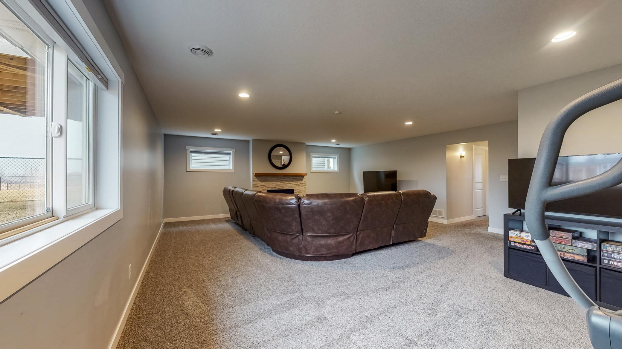 5601 Prosper Avenue Northwest Rochester, MN 55901 - Photo 35 of 44