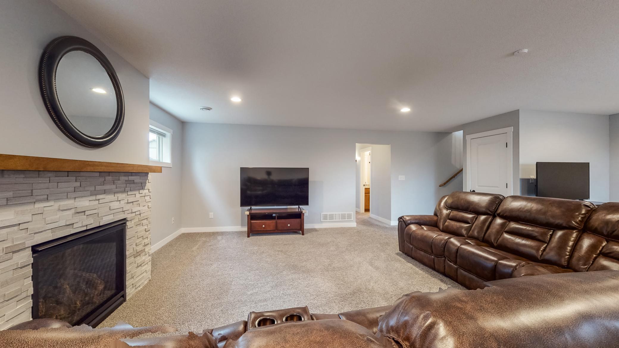 5601 Prosper Avenue Northwest Rochester, MN 55901 - Photo 36 of 44
