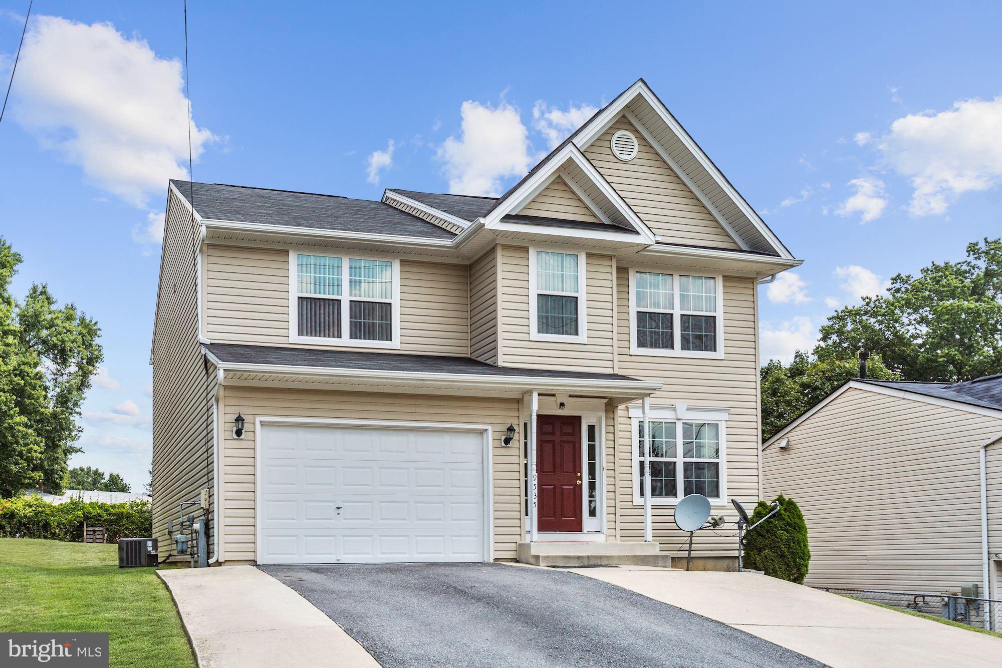9535 North Laurel Road Laurel, MD 20723 - Photo 42 of 49 Front Exterior | Extended Driveway