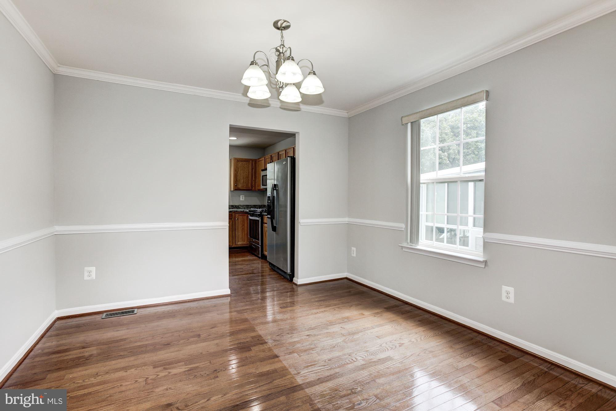 9535 North Laurel Road Laurel, MD 20723 - Photo 8 of 49 Dining Room | Classic Moldings