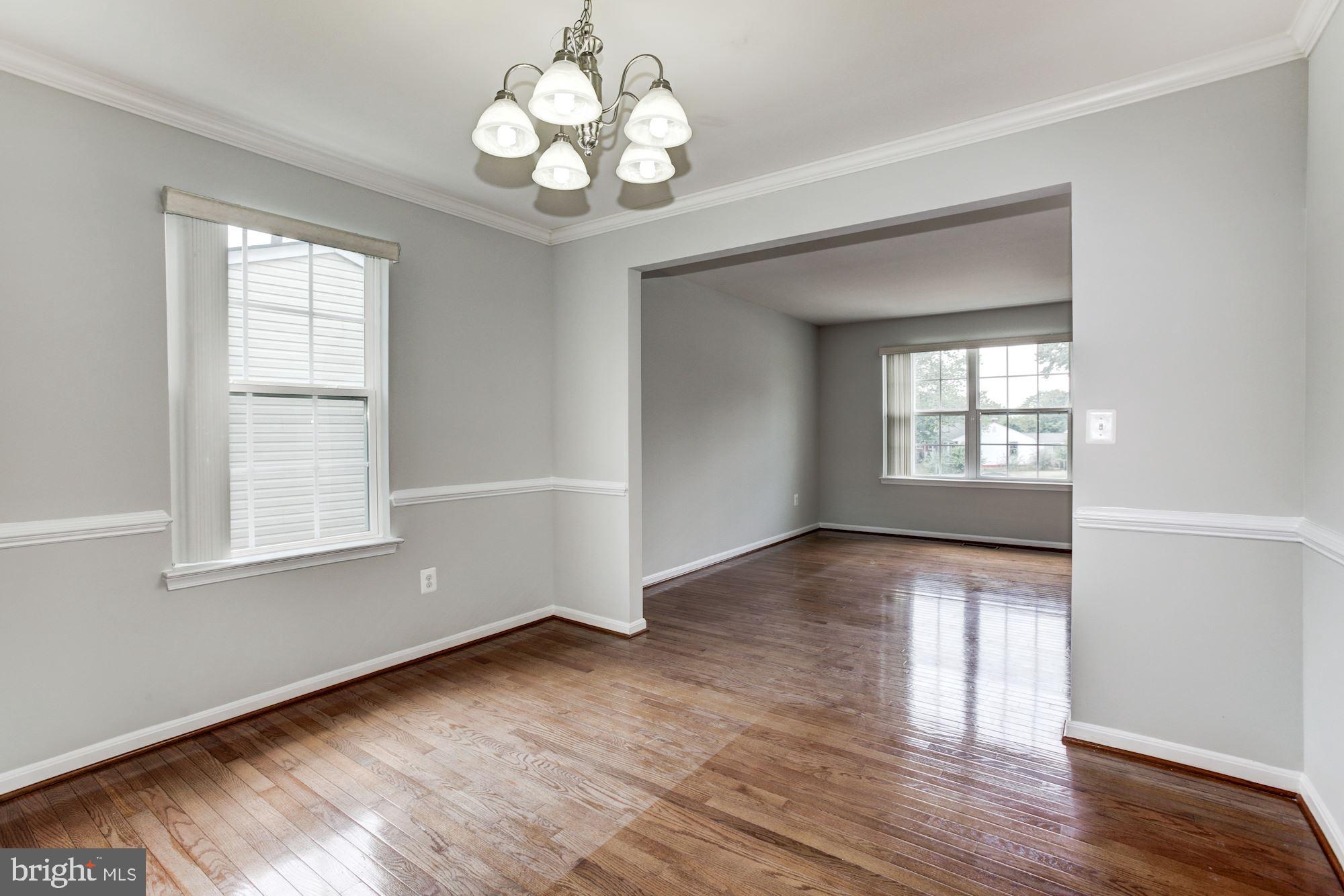 9535 North Laurel Road Laurel, MD 20723 - Photo 9 of 49 Dining Room | Living Room