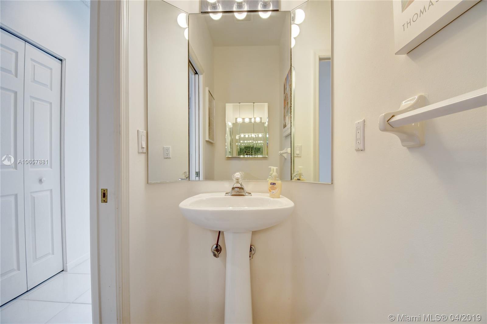 23487 Water Circle, Unit 23487 Boca Raton, FL 33486 - Photo 34 of 44 Gallery Image 34