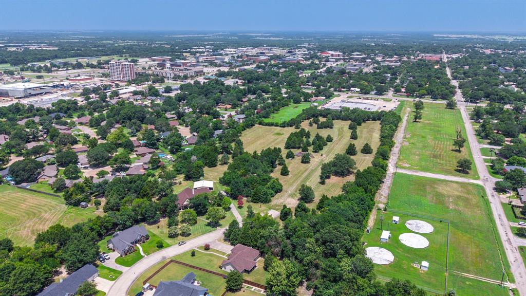 20 Monroe Street Commerce, TX 75428 - Photo 6 of 17 Gallery Image 6