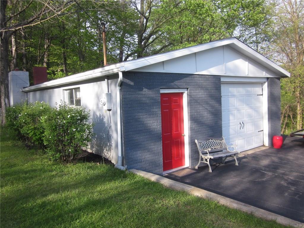 1777 Shaw Road Volant, PA 16156 - Photo 5 of 24