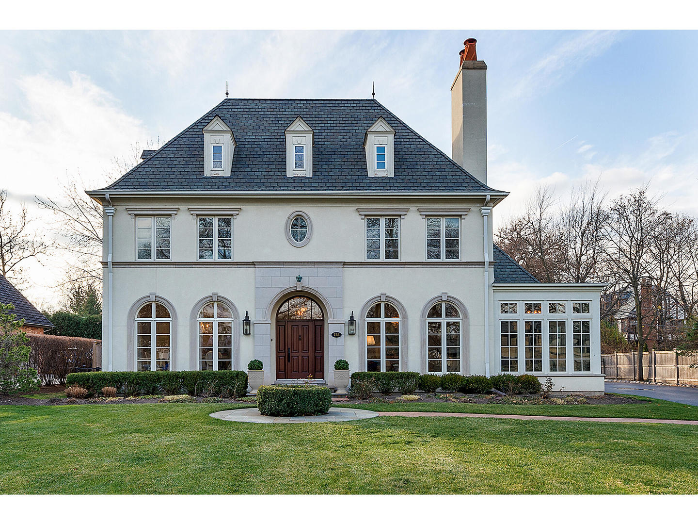 728 Cleveland Road Hinsdale, IL 60521 - Photo 1 of 35 a front view of a house with a yard