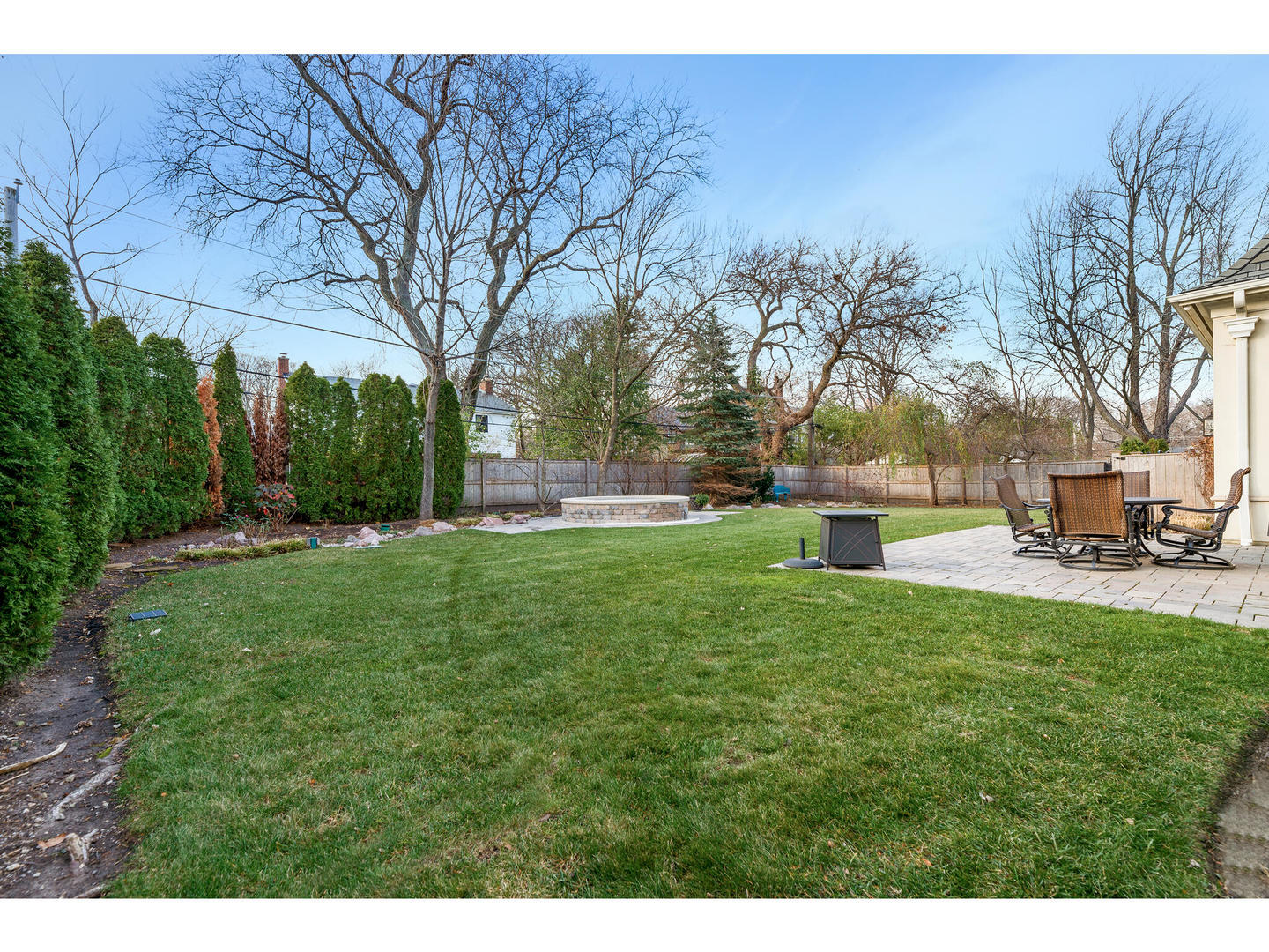 728 Cleveland Road Hinsdale, IL 60521 - Photo 35 of 35 a view of back yard with green space