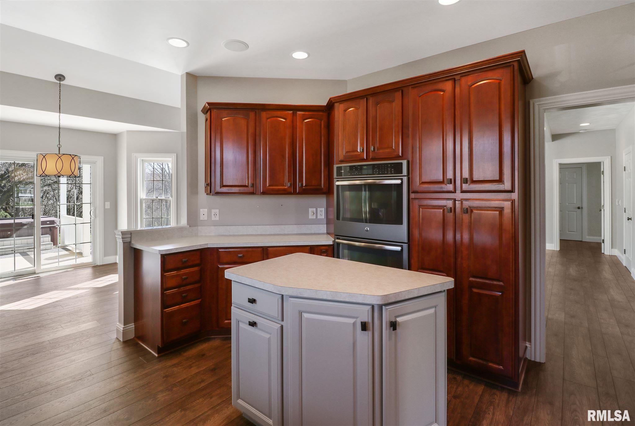 8404 West Robertson Road Edwards, IL 61528 - Photo 14 of 44 Gallery Image 14