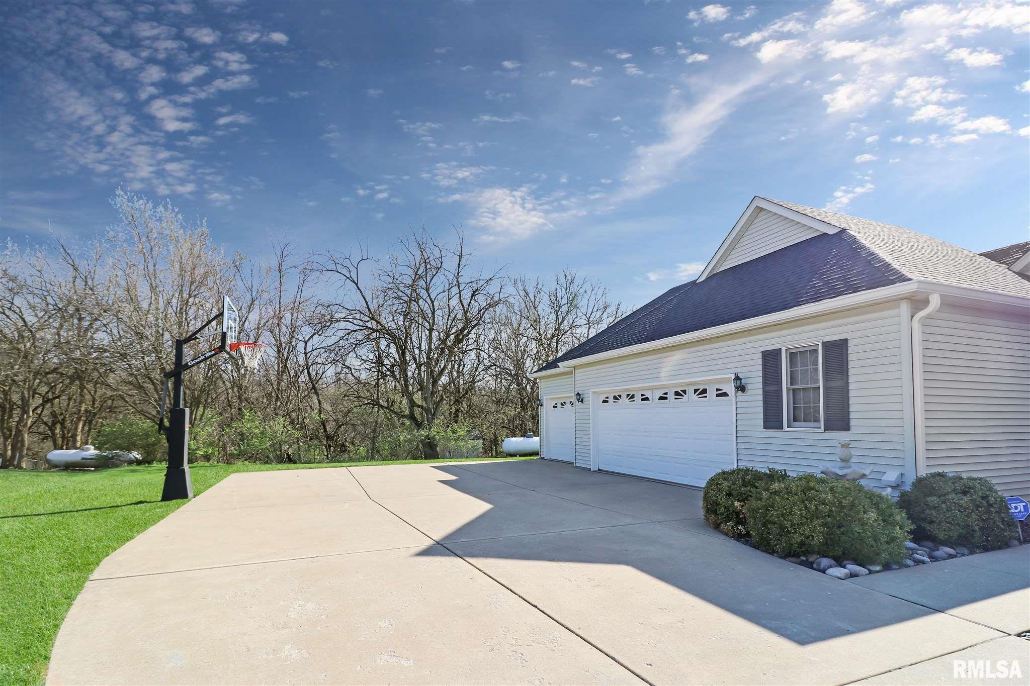 8404 West Robertson Road Edwards, IL 61528 - Photo 42 of 44 Gallery Image 42