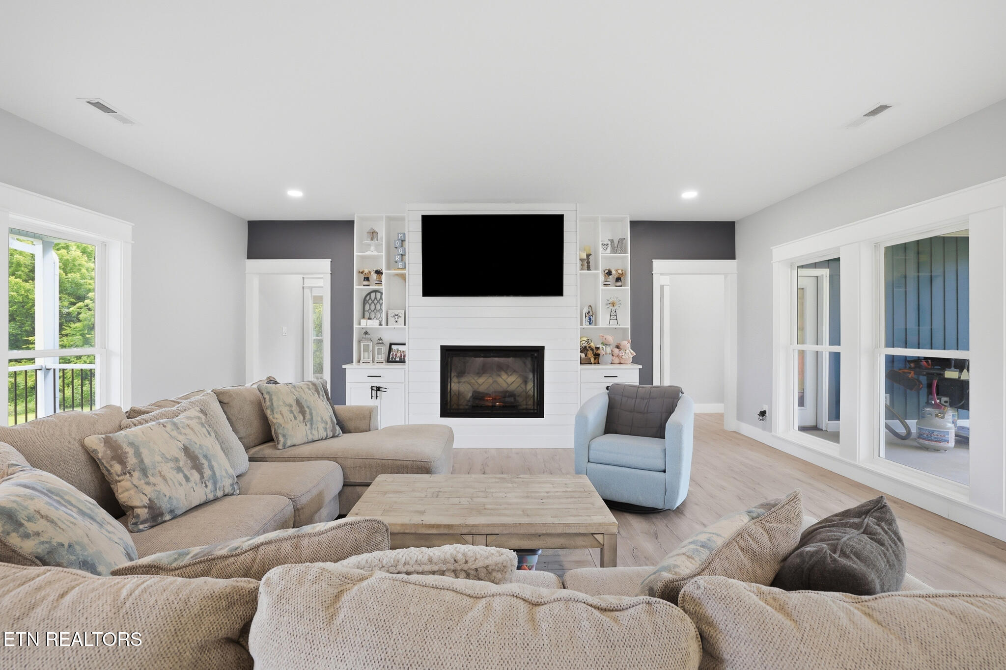 641 Zirkle Road Dandridge, TN 37725 - Photo 15 of 40 19-641_Zirkle_Rd_019