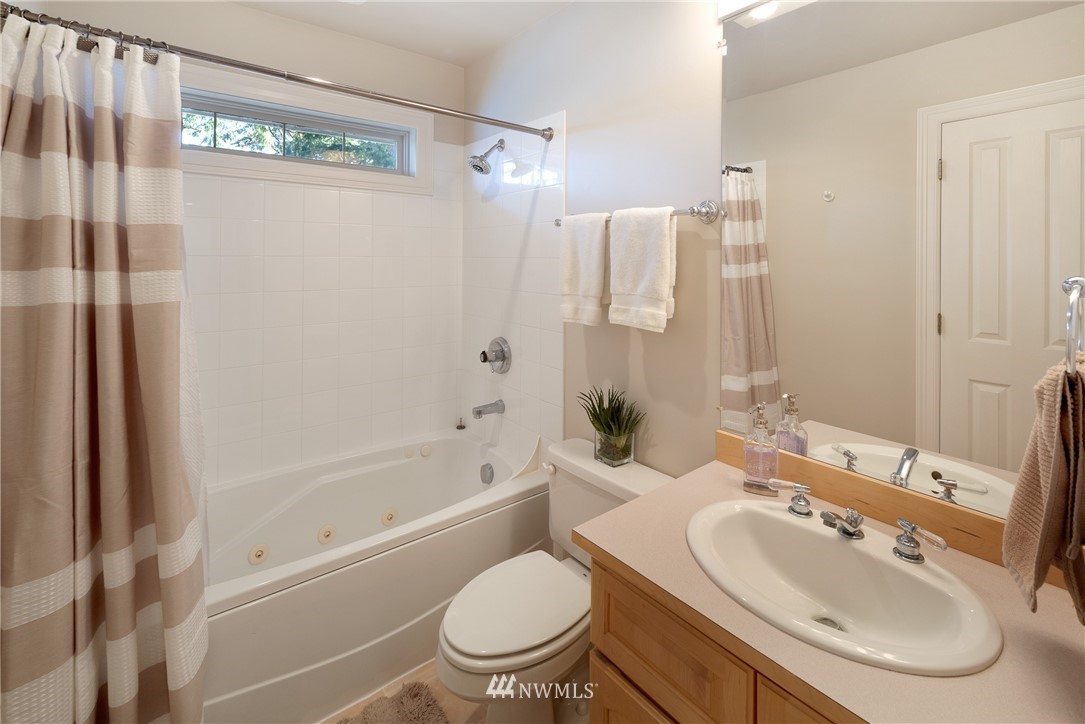 89 Walling Road Friday Harbor, WA 98250 - Photo 29 of 40