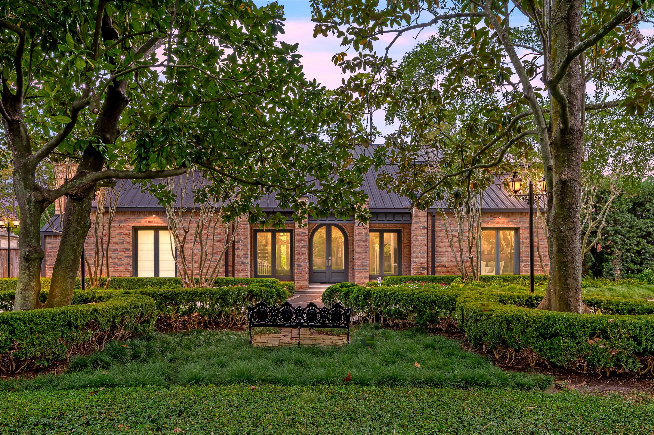 11518 Shadow Way Street Houston, TX 77024 - Photo 1 of 50 Welcome to 11518 Shadow Way, an understatedly elegant estate set on over an acre in the coveted Memorial Villages. Positioned on a quiet Piney Point cul-de-sac, this 9,638 sq. ft. estate offers 7 bedrooms, 8.3 baths, and a thoughtful 2020 renovation that blends timeless elegance with modern sophistication. A rare opportunity to live on this coveted street in Piney Point Village.