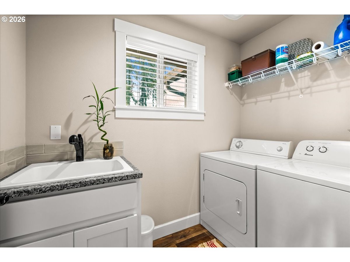 29800 Riverview Drive Rainier, OR 97048 - Photo 30 of 47