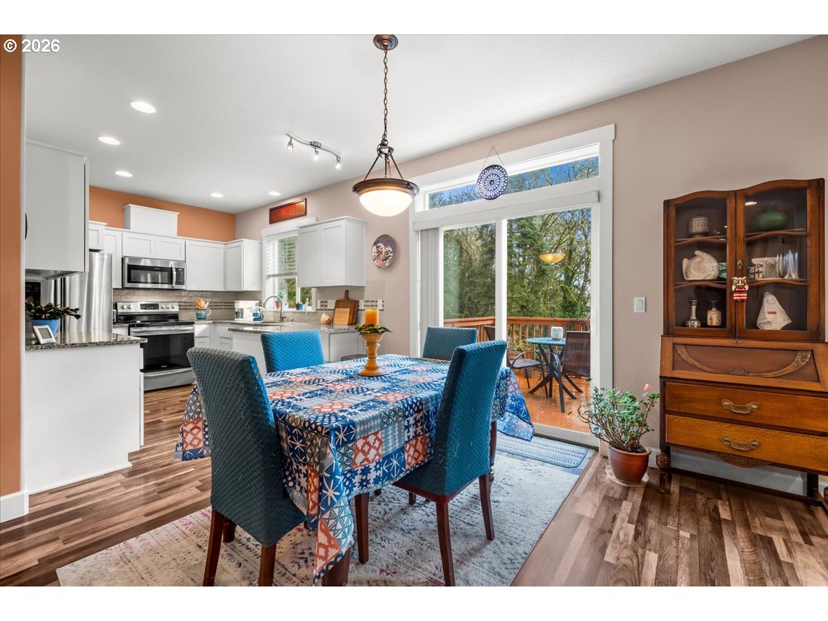 29800 Riverview Drive Rainier, OR 97048 - Photo 9 of 47