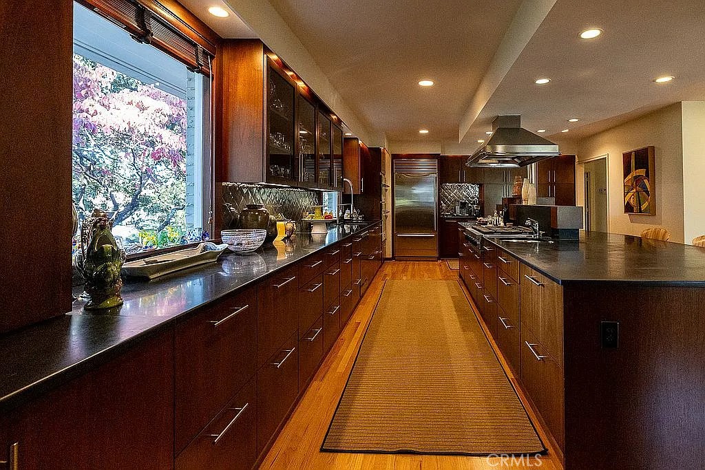 2751 Toxey Drive Raleigh, NC 27609 - Photo 11 of 41